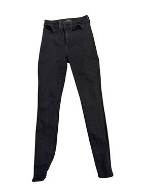 Guess U.S.A. Women’s 1981 Skinny Jeans  Black Size 24
